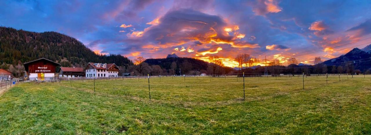 Appartamento Gutshof Zum Schluxen Pinswang Esterno foto